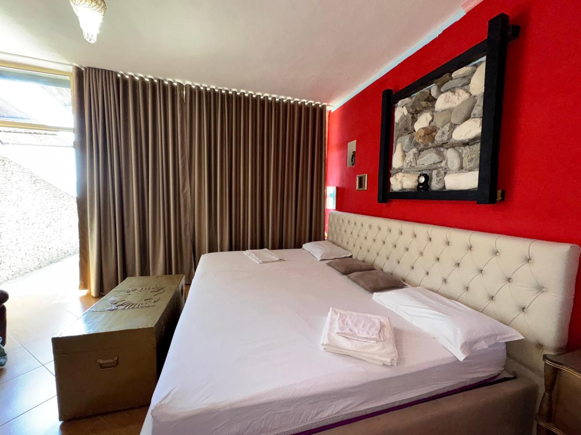 Hotel Vila "Oda E Miqve" Avlonya Dış mekan fotoğraf
